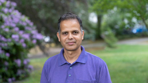 Vijay Kumar Vyas Ayurveda- und Yogatherapeut - Immanuel Ayurveda Zentrum Vijay Kumar Vyas Ayurveda- und Yogatherapeut - Immanuel Ayurveda Zentrum